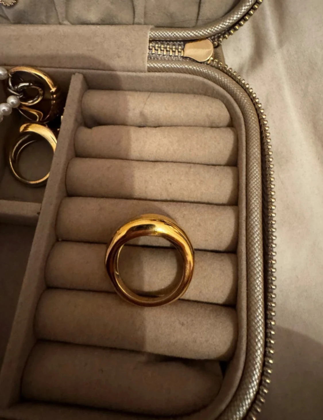 Mockberg Deco Ribbed Ring guld - 3