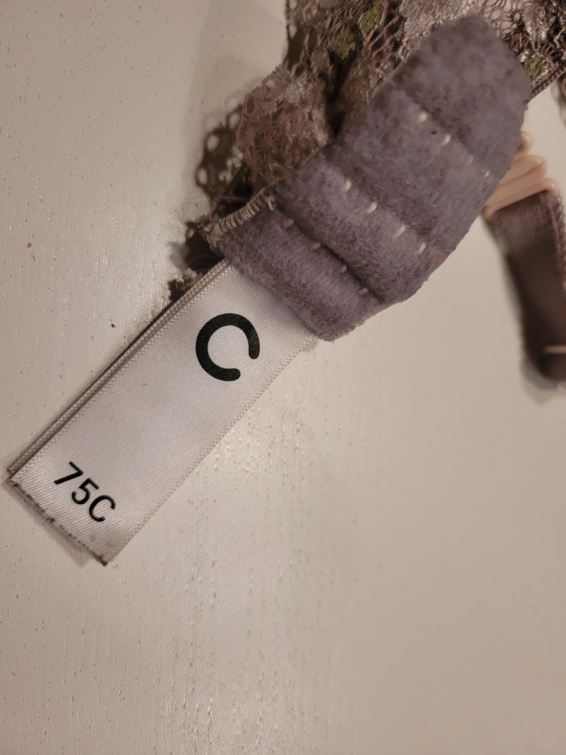 Lila blommig spets-bh 75C - 4