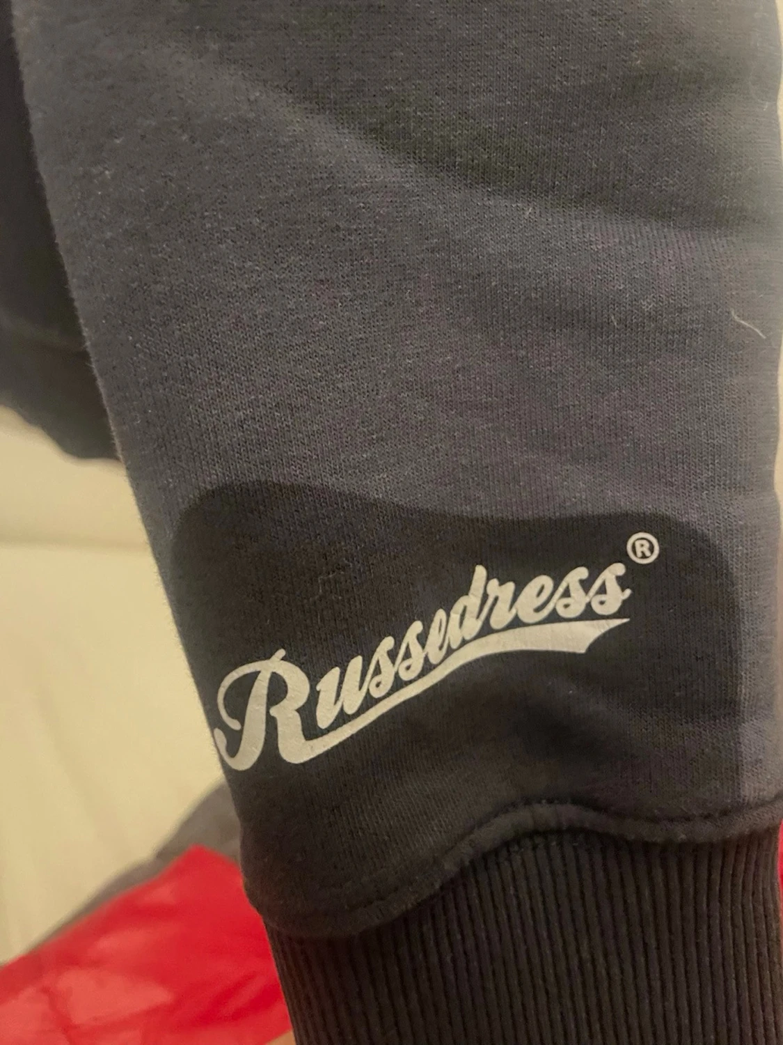 Säljer en blå russemerch tröja   - 3