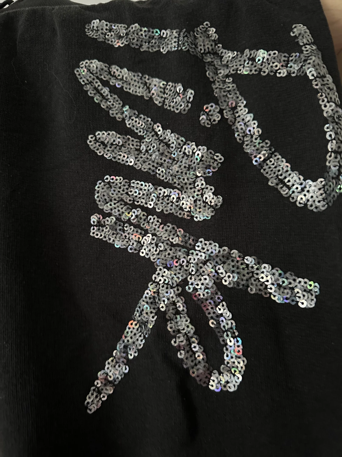 Svarta mjukisbyxor med paljetter - 1