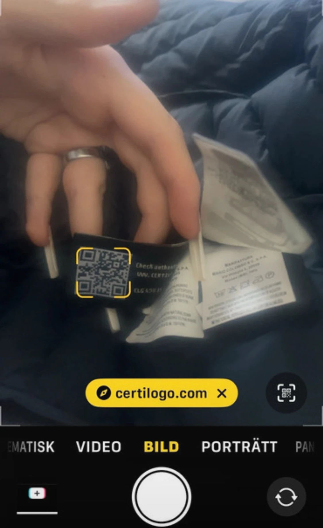 Mörkblå dunjacka från Colmar - 3