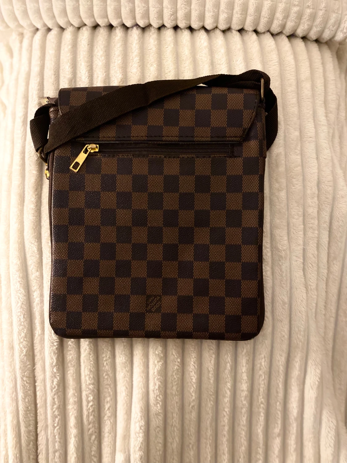  Rutig Axelväska  - 1