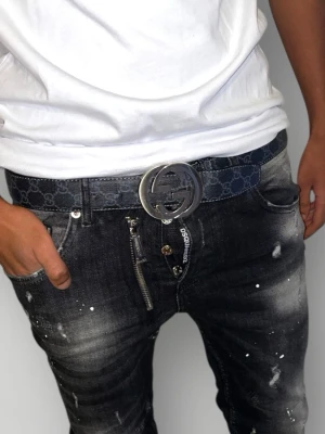 GG bälte strl 110cm  - Helt ny. Fin replika med hög kvalitet. Storlek: 110 cm Pris: 749kr. Först till kvarn. Skickas inom 24h 