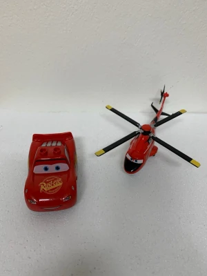 Bil och flygplan - Bil och flygplan