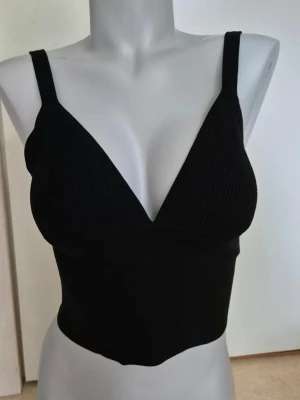 Topp Zara - Storlek M 🛍🖤