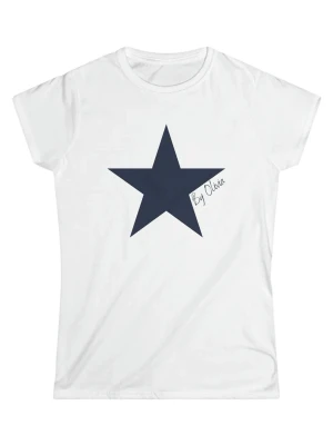 Trendig tröja - Super snygg t shirt från by Olivia i storlek s, andvänd 2 gånger i mycket bra skick, fin kvalitet och bra passform, kontakte mig om du har frågor!💕(finns fler saker från by Olivia i min profil)