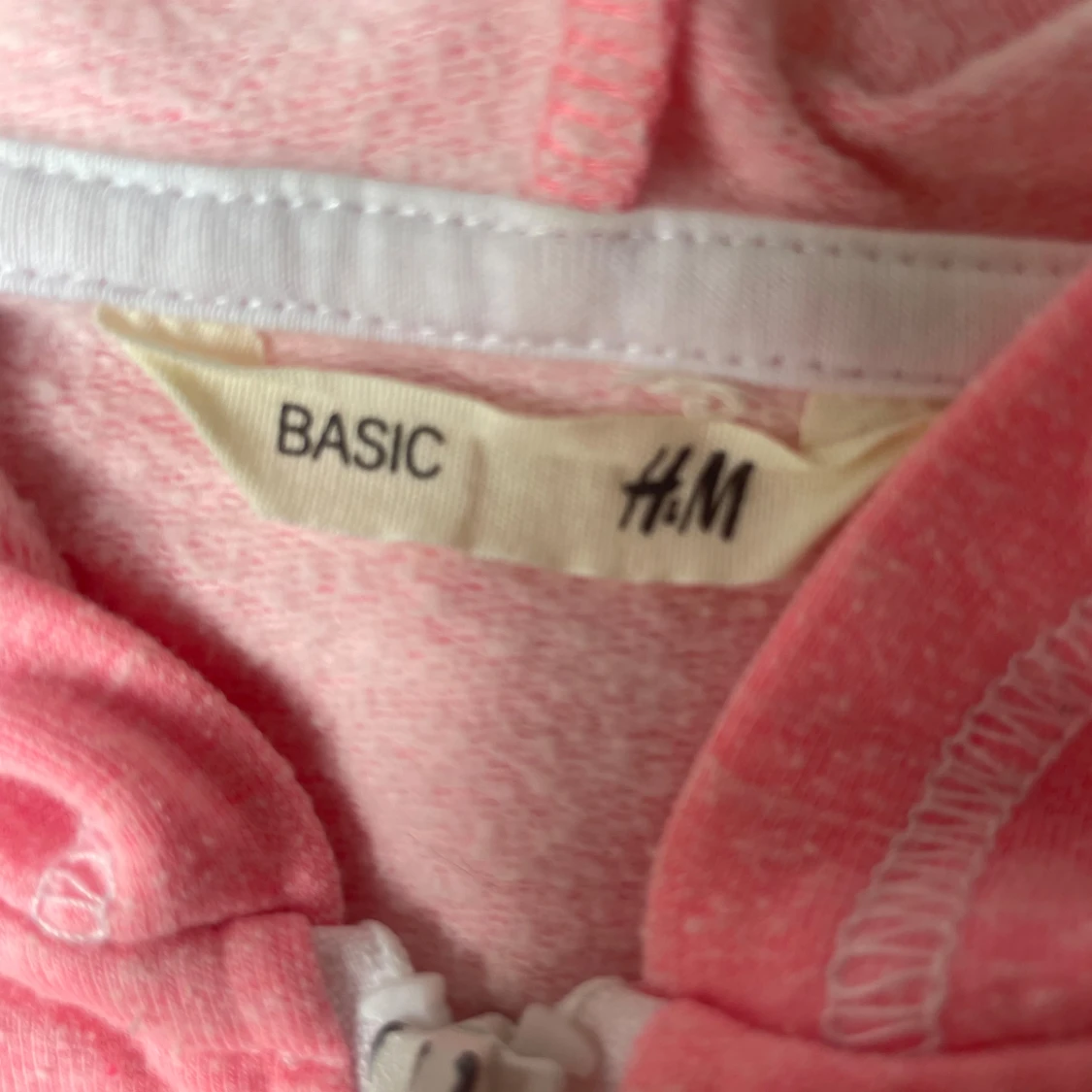 Rosa hoodie med dragkedja från H&M - 2