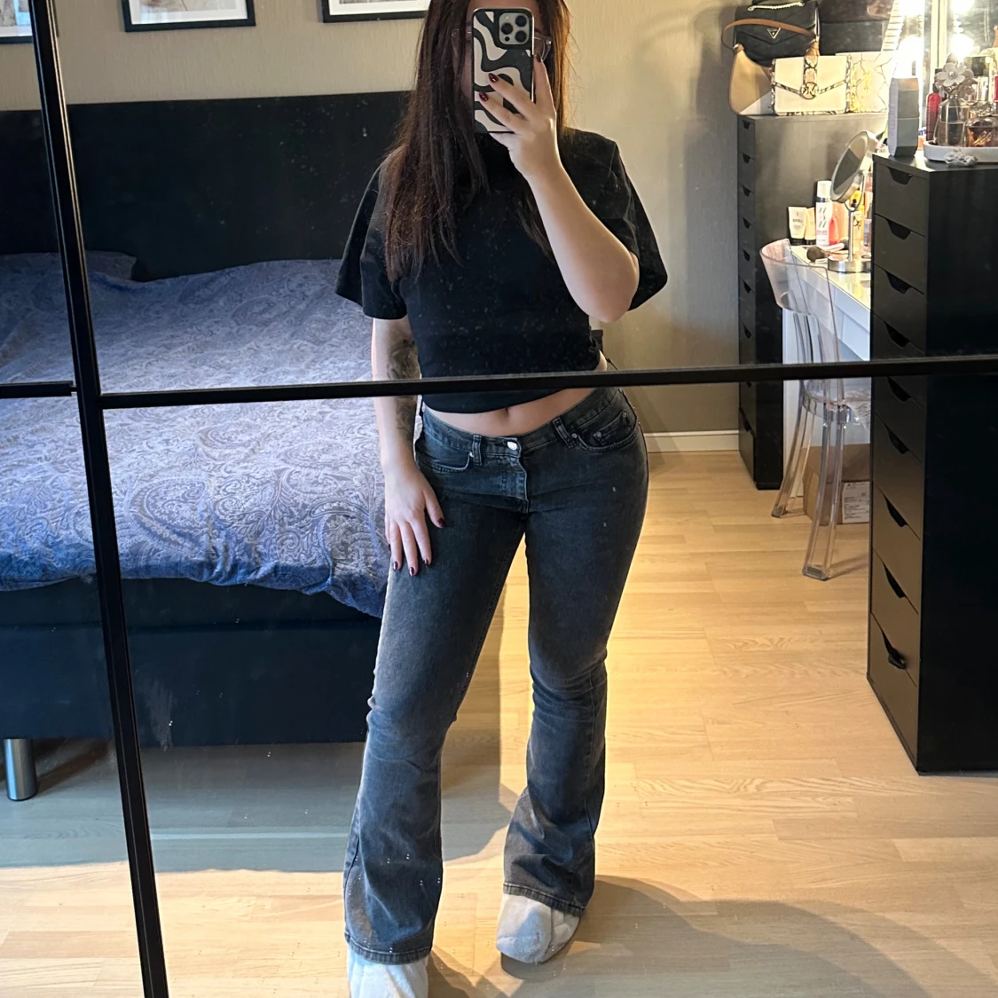 Bootcut jeans med låg midja från Gina Tricot