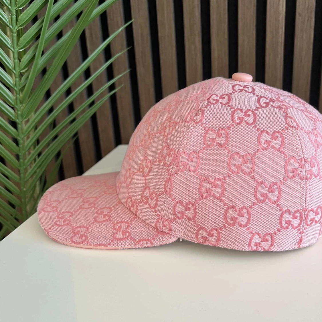 Rosa keps från Gucci med GG-mönster - 3