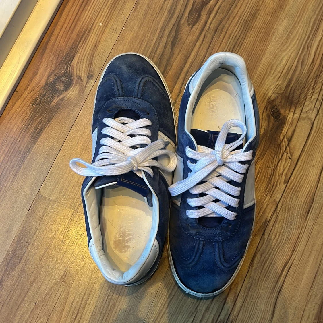 Valentino Garavani blå/vita sneakers - 4