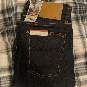 Helt Nya Nudie Jeans - W27 L30