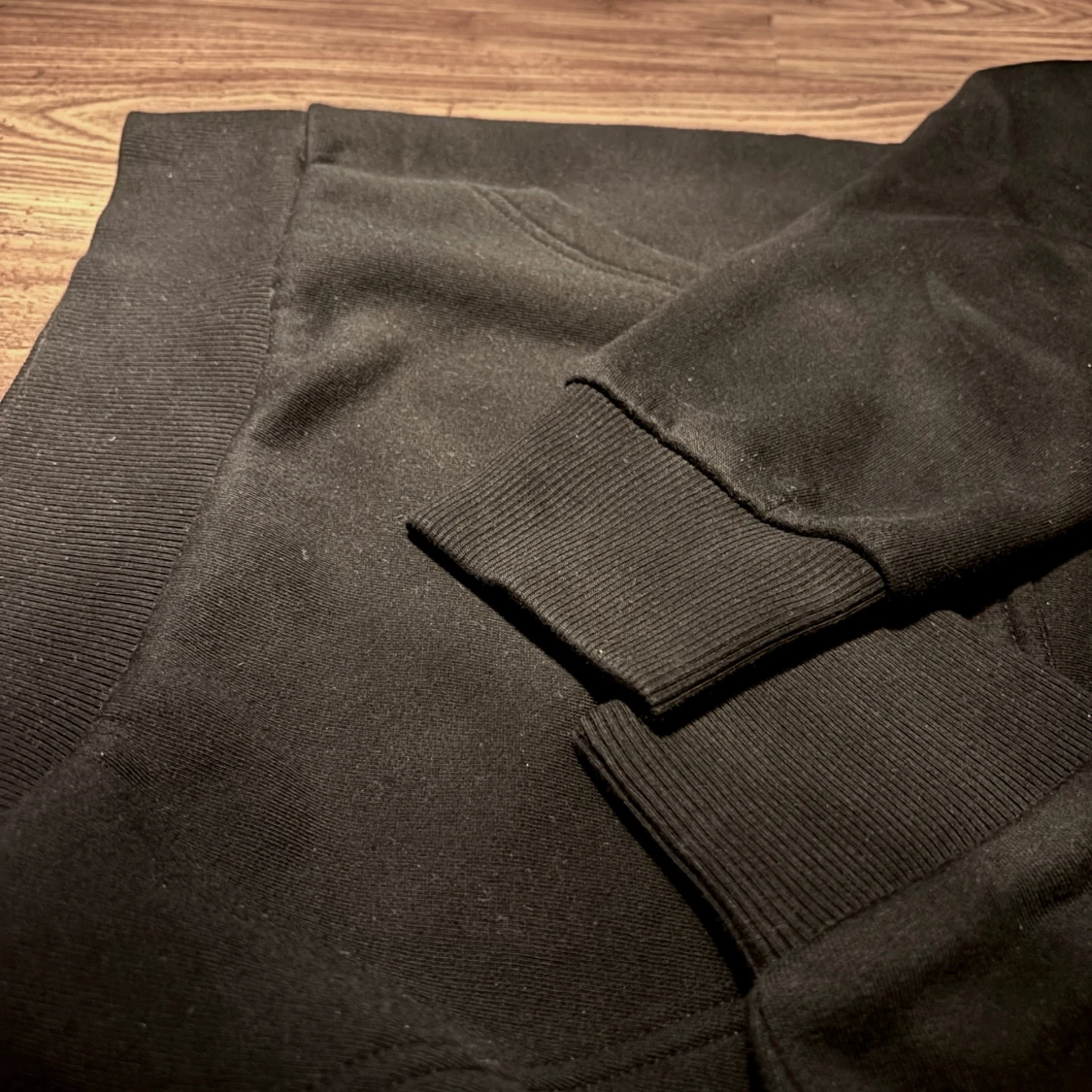 Peak Performance Hoodie – svart klassiker🖤 - 2