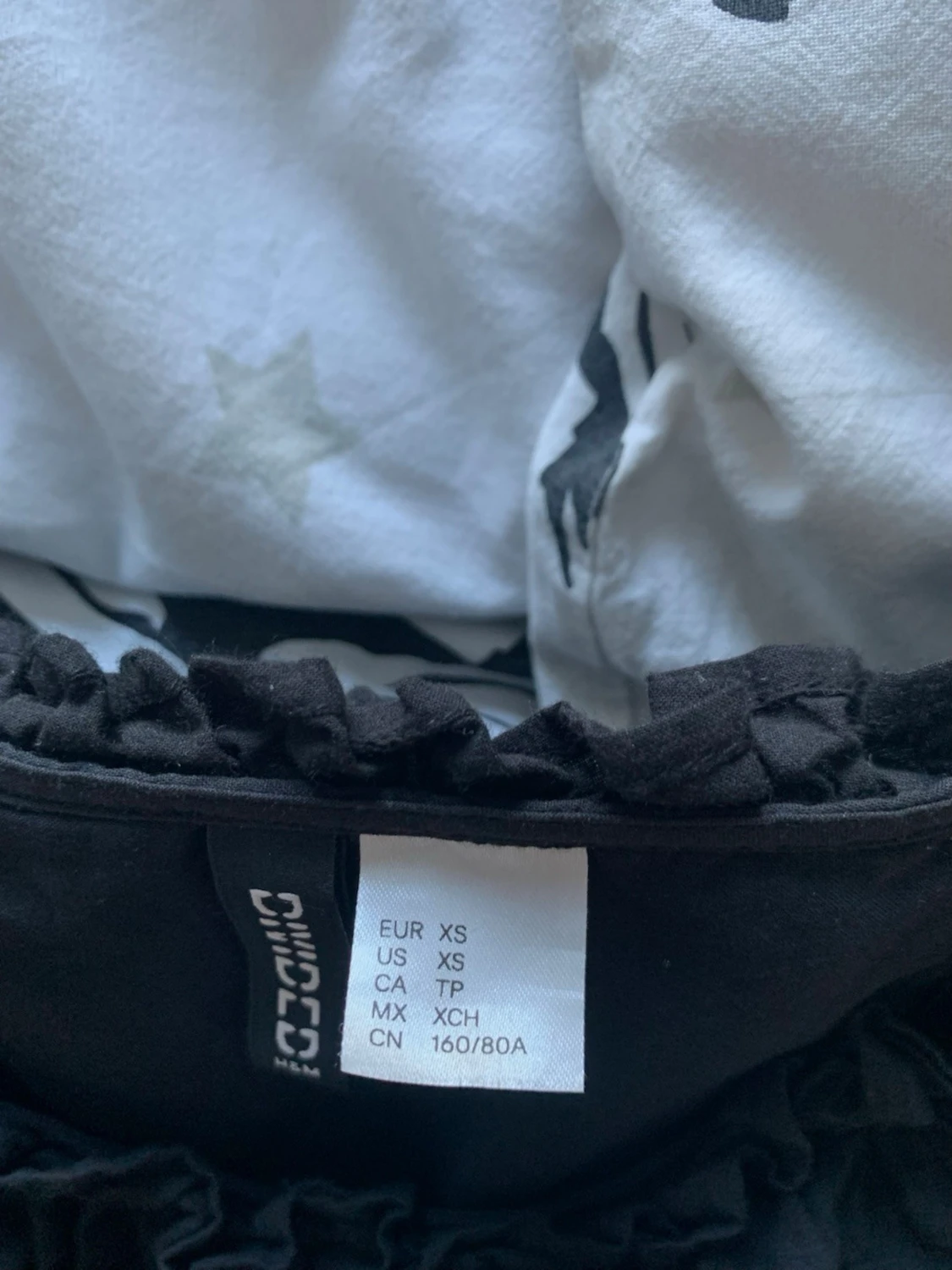 Svart volang topp  - 2