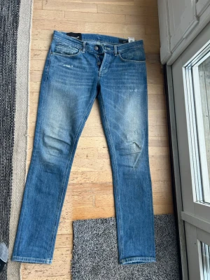 Dondup jeans George  - Storlek 32 mycket bra skick, modell George !