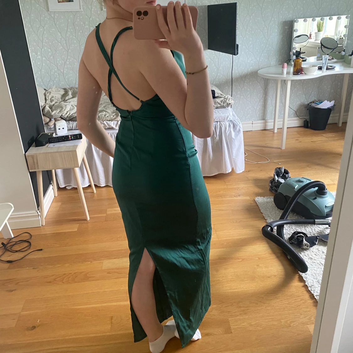Grön långklänning  - 1