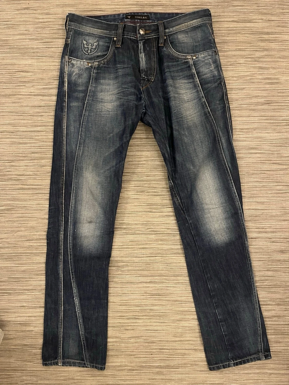 Contra - Sällsynta Jeans - 1