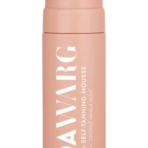 Brun utan sol-mousse från Ida  Warg - Säljer en brun utan sol-mousse från Warg med doft av kokos och vanilj. Flaskan är ljusrosa och har en stilren design. Perfekt för att få en solkysst look året runt.