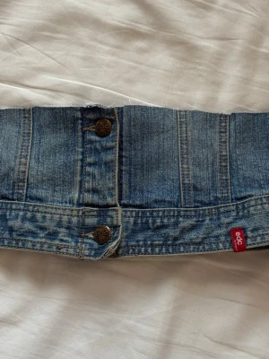 Jeans korsett EDC - Jeanskorsett! Mått 80 cm. Hör av er vi yttligare frågor💕