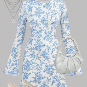 klänning  - säljer en ny fin klänning från shein, de är vida armar samt lite öppen i ryggen