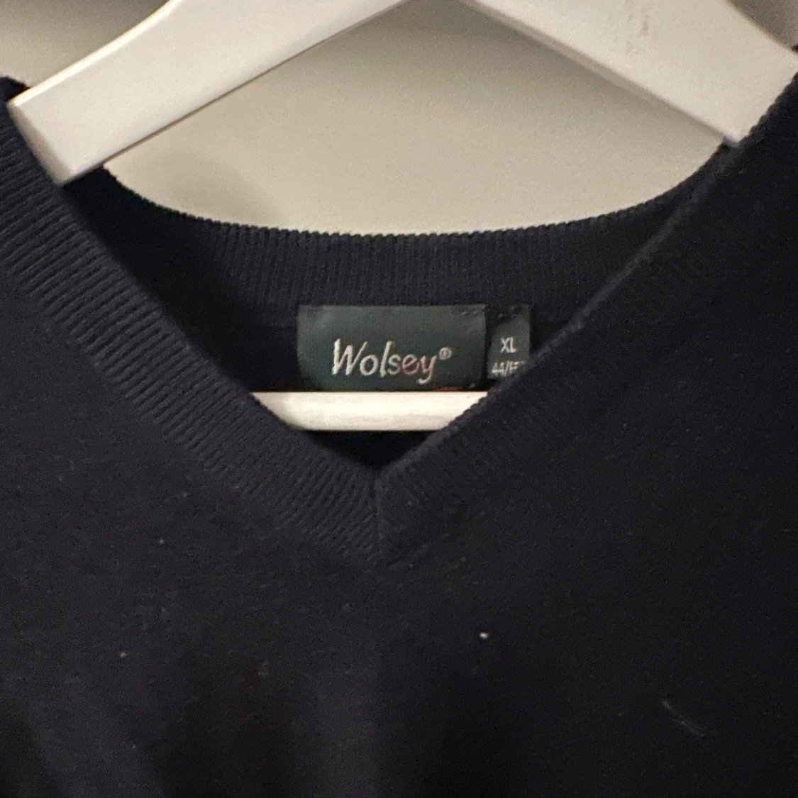 Mörkblå ullväst från Wolsey  - 2