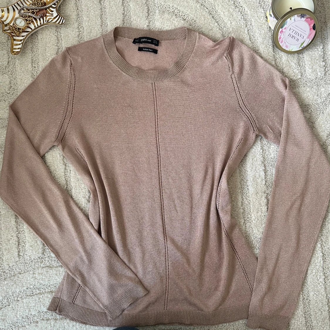 Beige stickad tröja från Zara