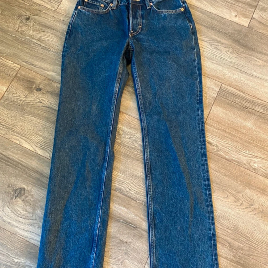 Blå Weekday straight jeans 27/32