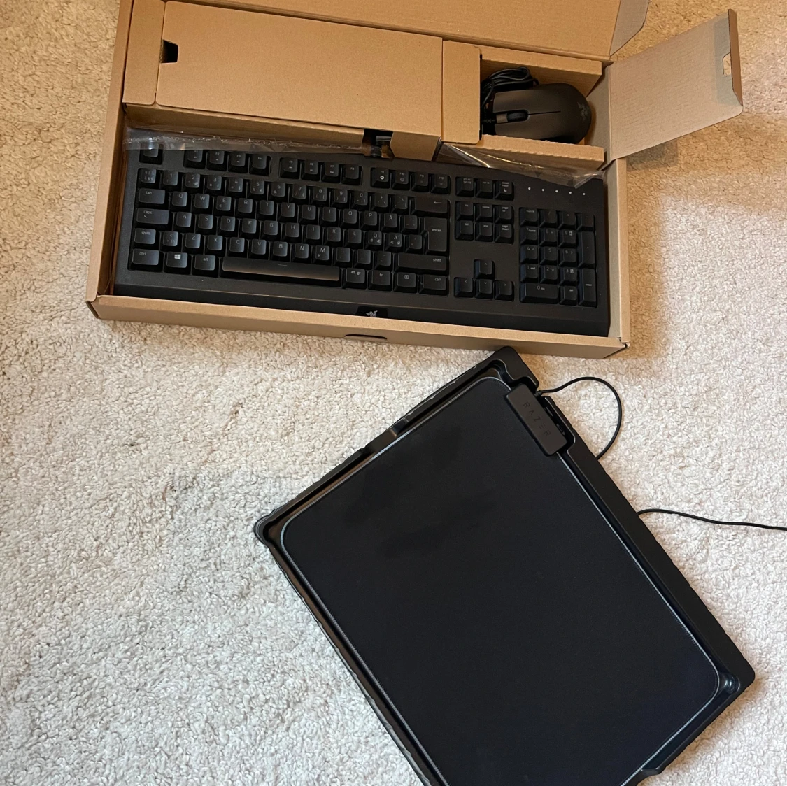 Razer Holiday Bundle (Cynosa Chroma, Abyssus Essential, Goliathus Chroma) - 4