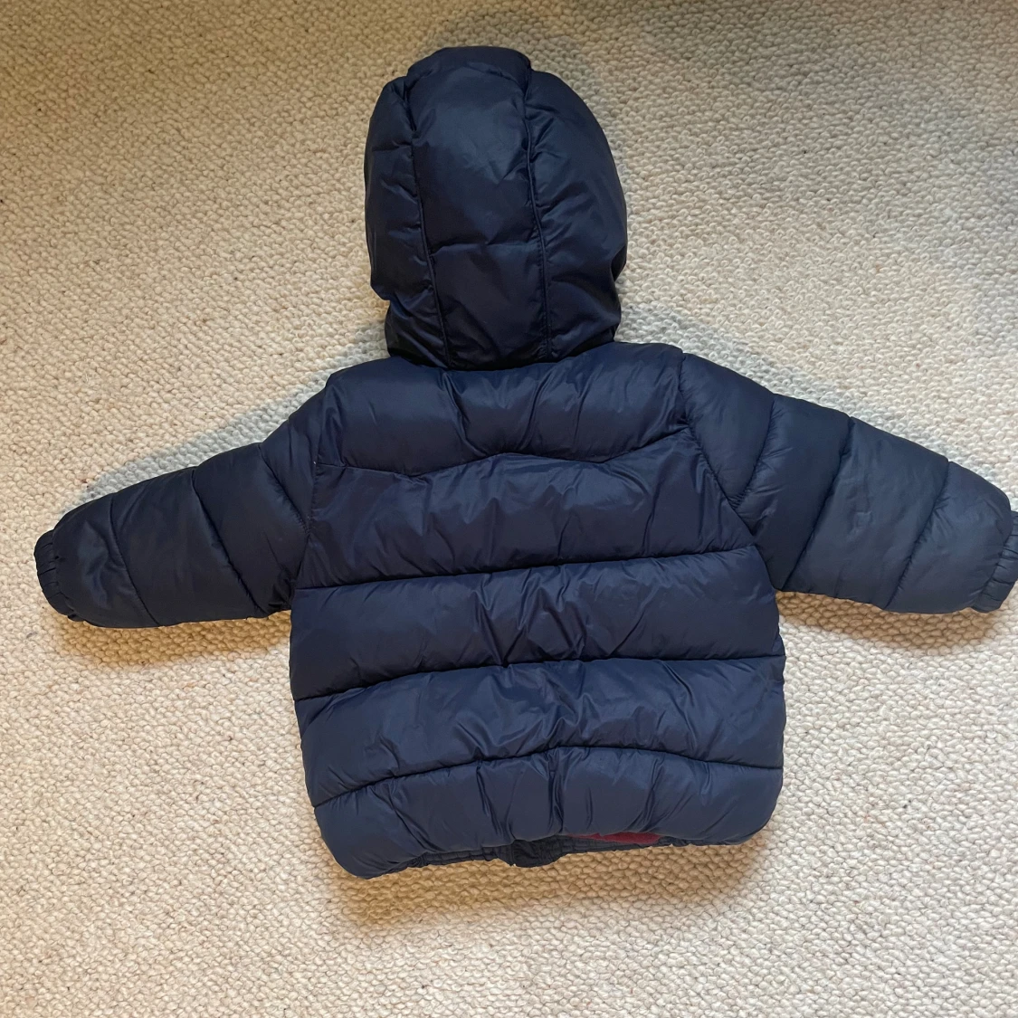 Mörkblå pufferjacka från Zara BabyBoy - 1