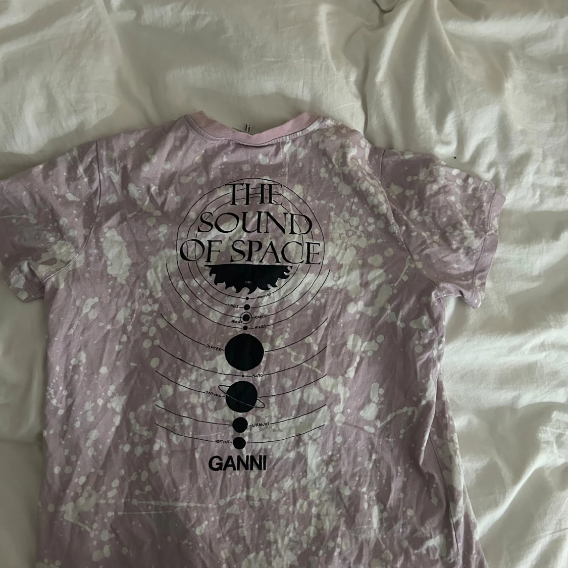 Ljuslila Ganni t-shirt med tryck - 1