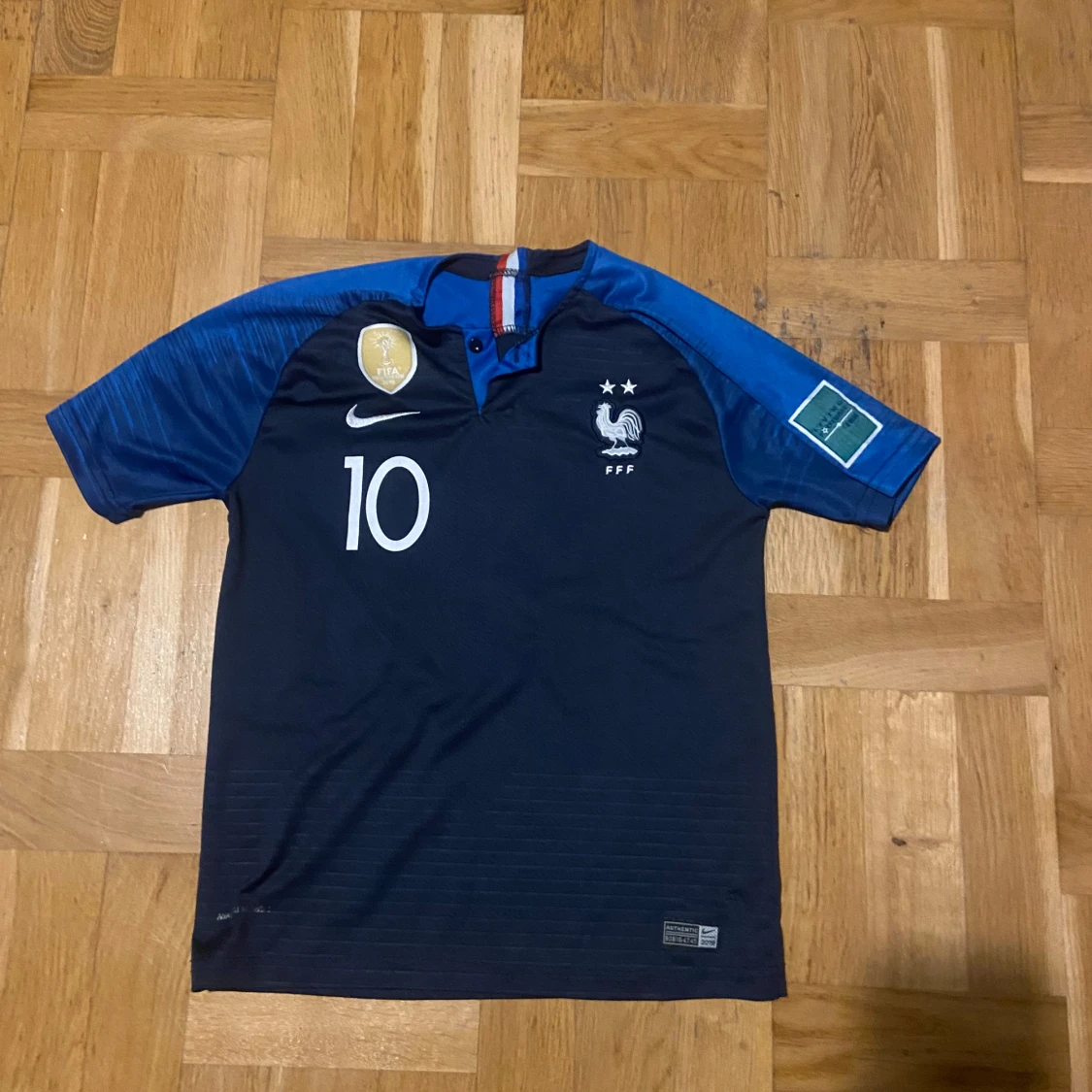 Frankrike Mbappé 10 Nike matchtröja - 1