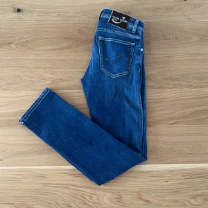 Jacob Cohën Jeans - Jacob Cohën Jeans i modellen 622, Skick 9/10, Storlek 29. Hör av dig vid funderingar!