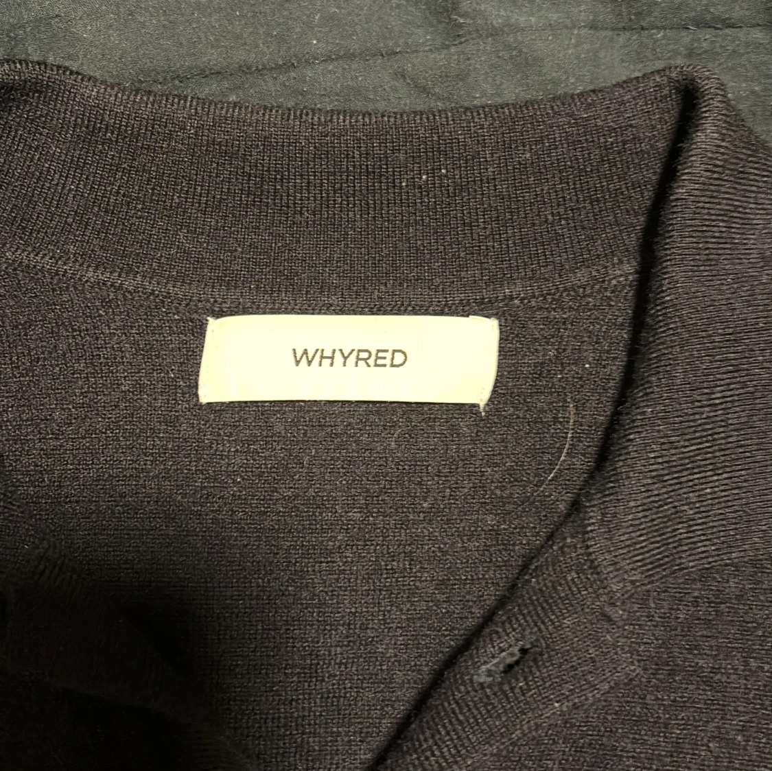 Svart stickad pikétröja Whyred - 2