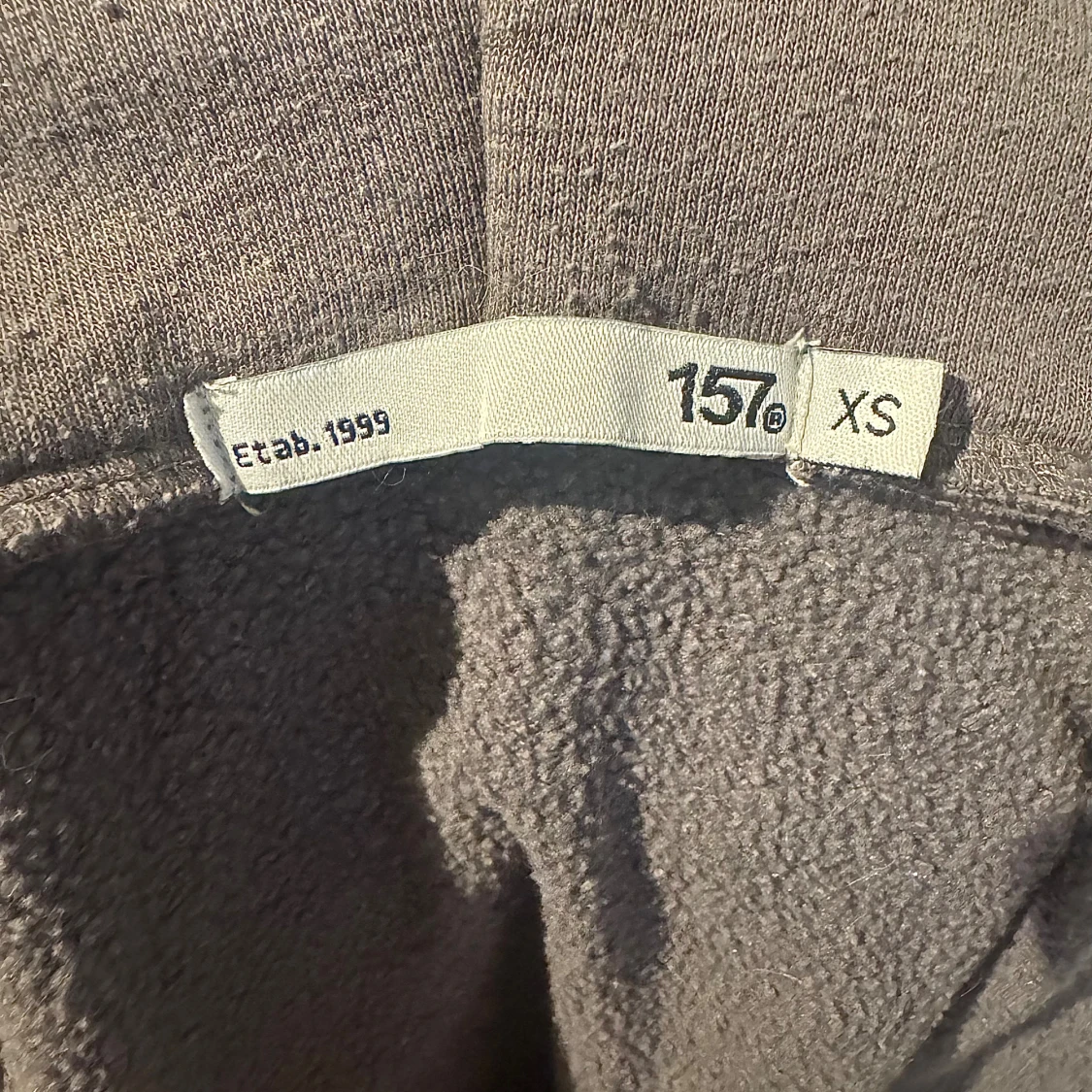 Mörkgrå hoodie från 157, storlek XS - 1