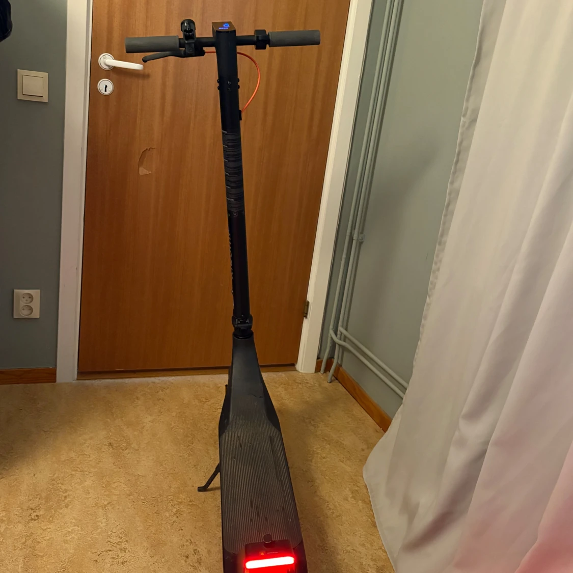 Xiaomi Mi Electric Scooter - 2