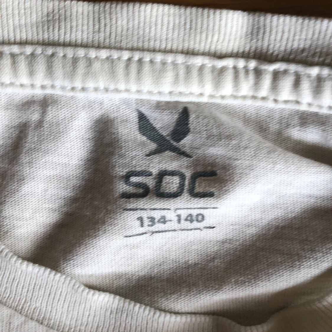 Vit t-shirt från SOC i bomull - 3