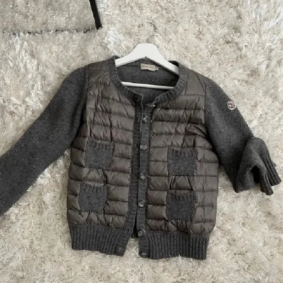 söker moncler cardigan 