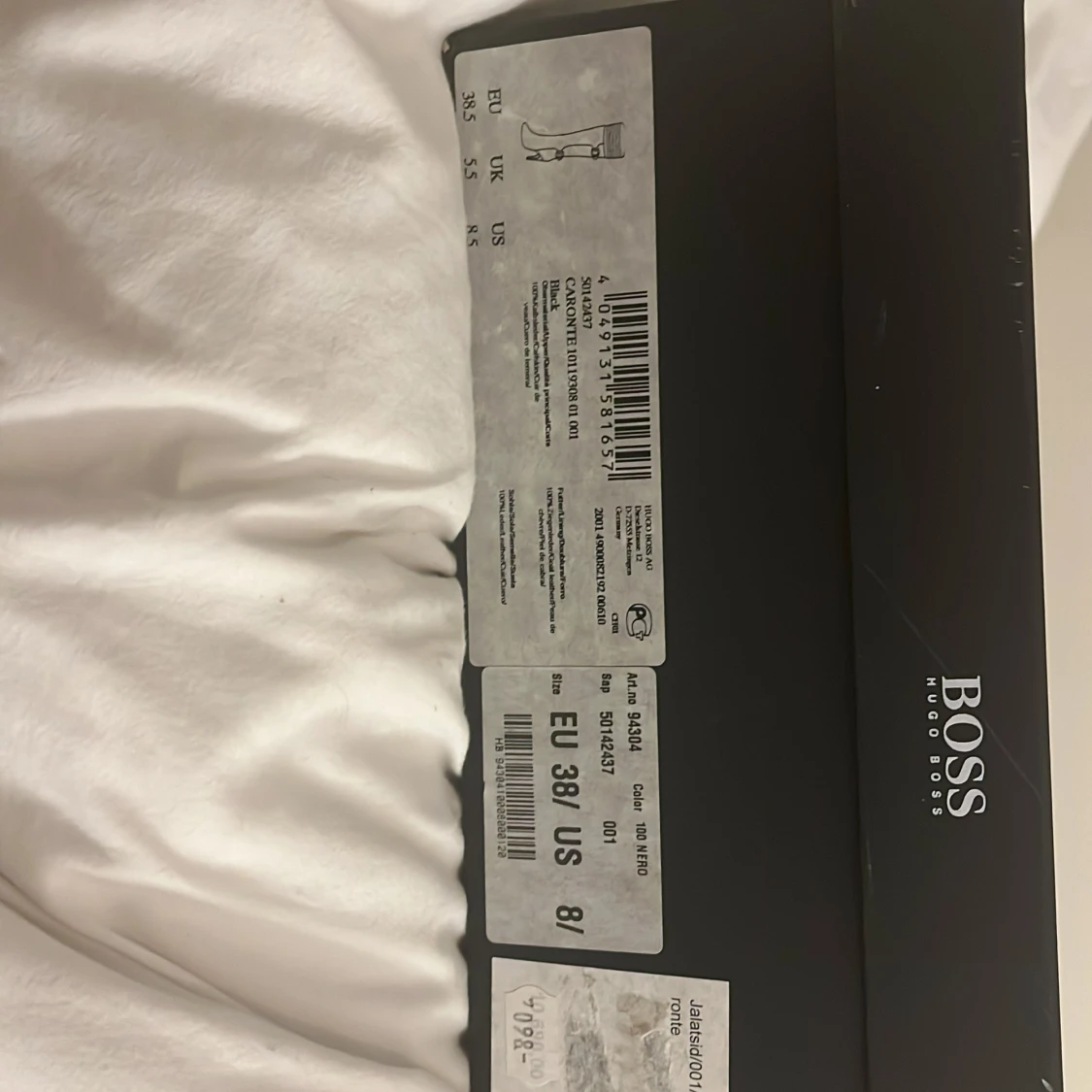 Svarta höga stövlar från Hugo Boss - 1