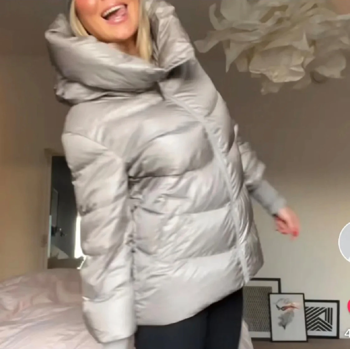 Svart pufferjacka från tatuum  - 4