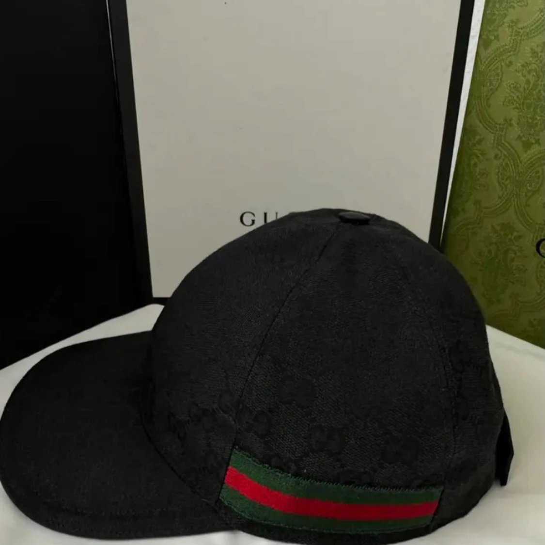 Svart Gucci keps med GG-mönster - 1