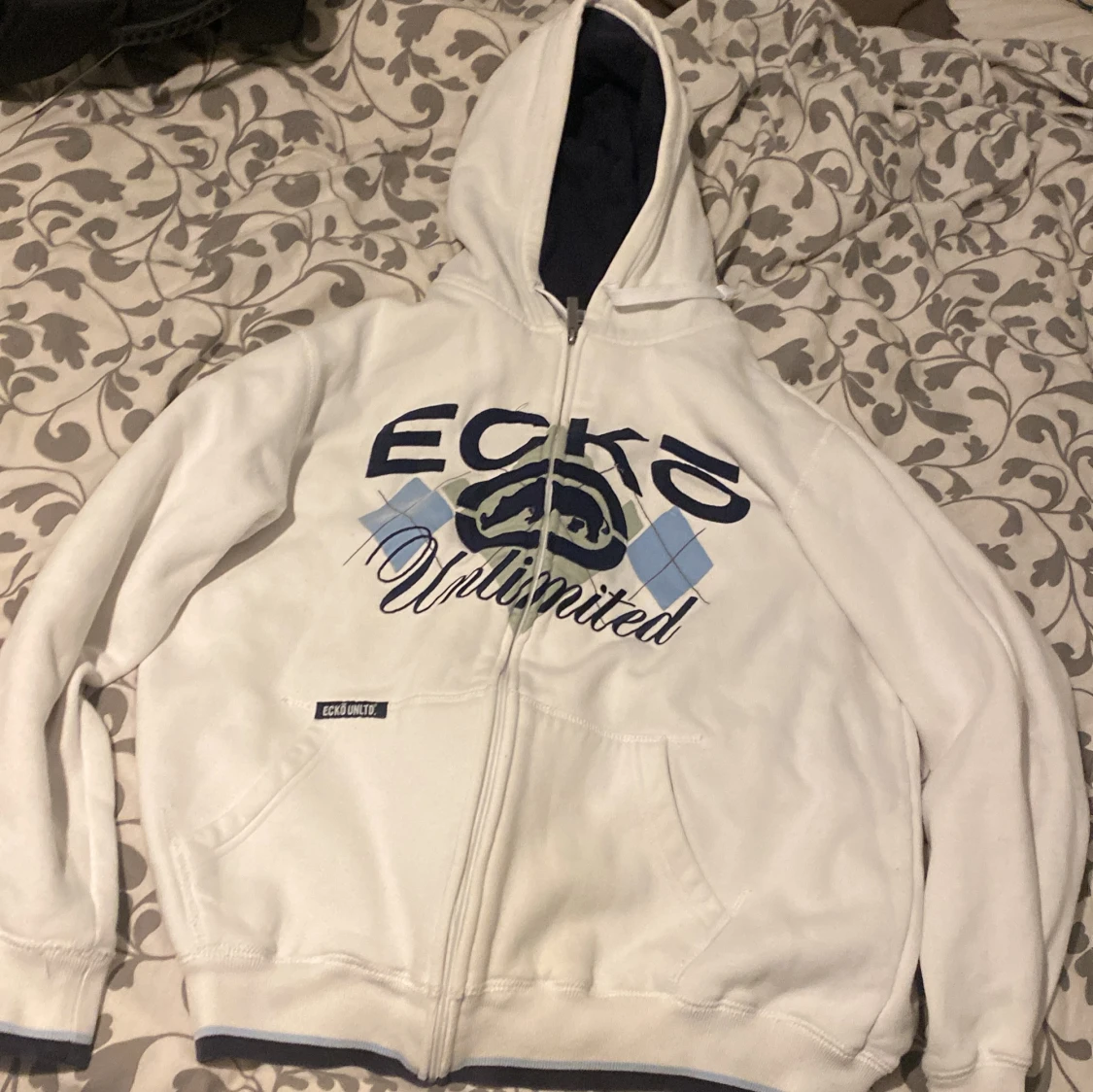 Vit hoodie från Ecko Unlimited