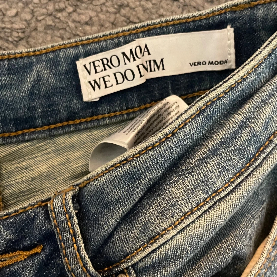 Bootcut jeans från Vero Moda XS - 2