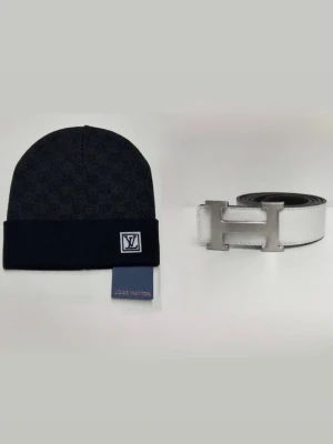 Lv mössa + herme’s bälte  - Helt ny, skickas inom kortaste tiden!