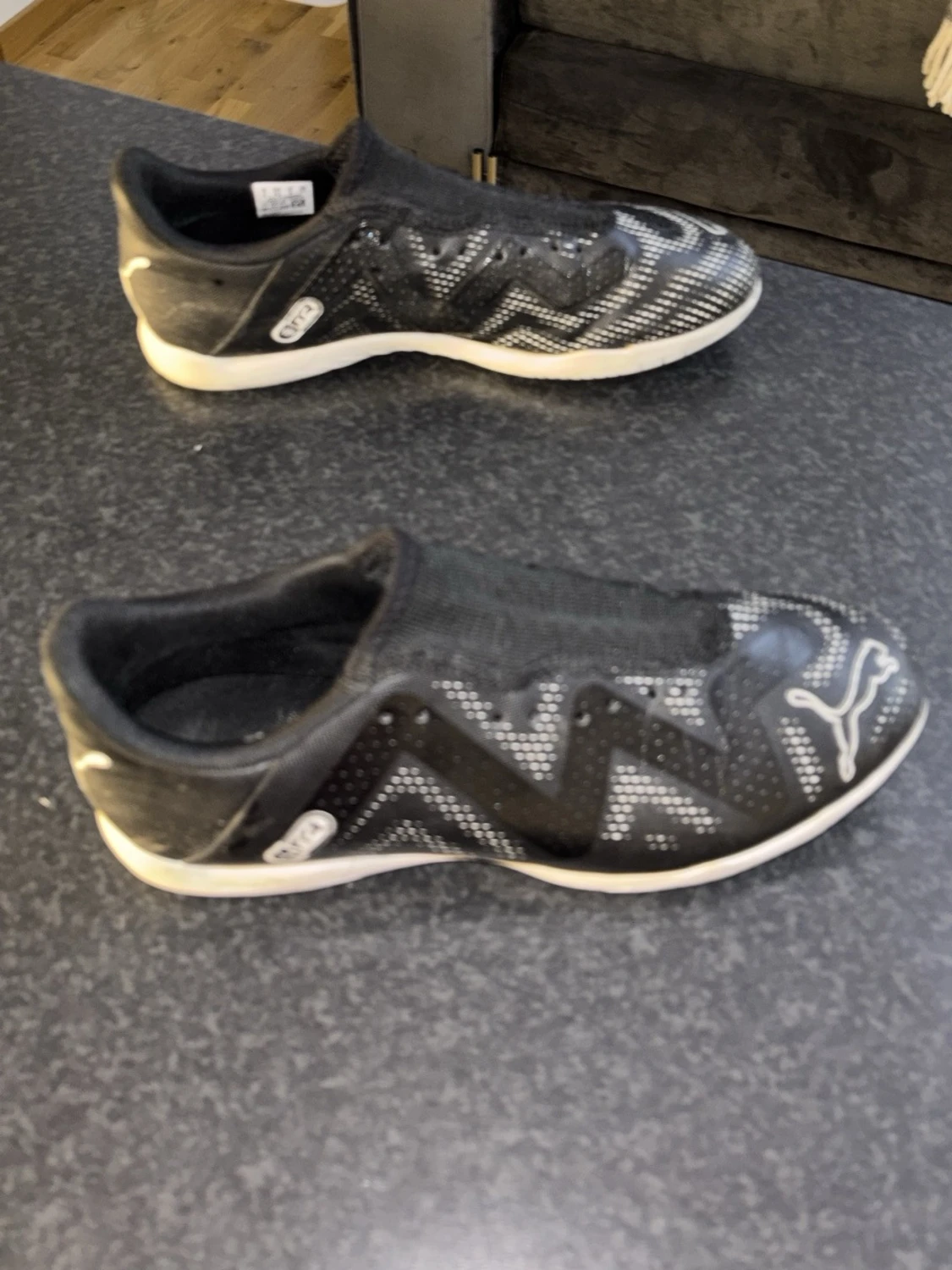 Svarta futsalskor från Puma - 3