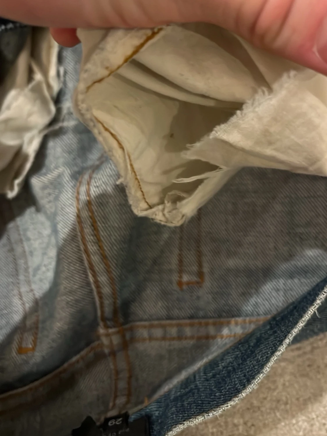 Blå jeans från A.P.C. i rak modell - 4