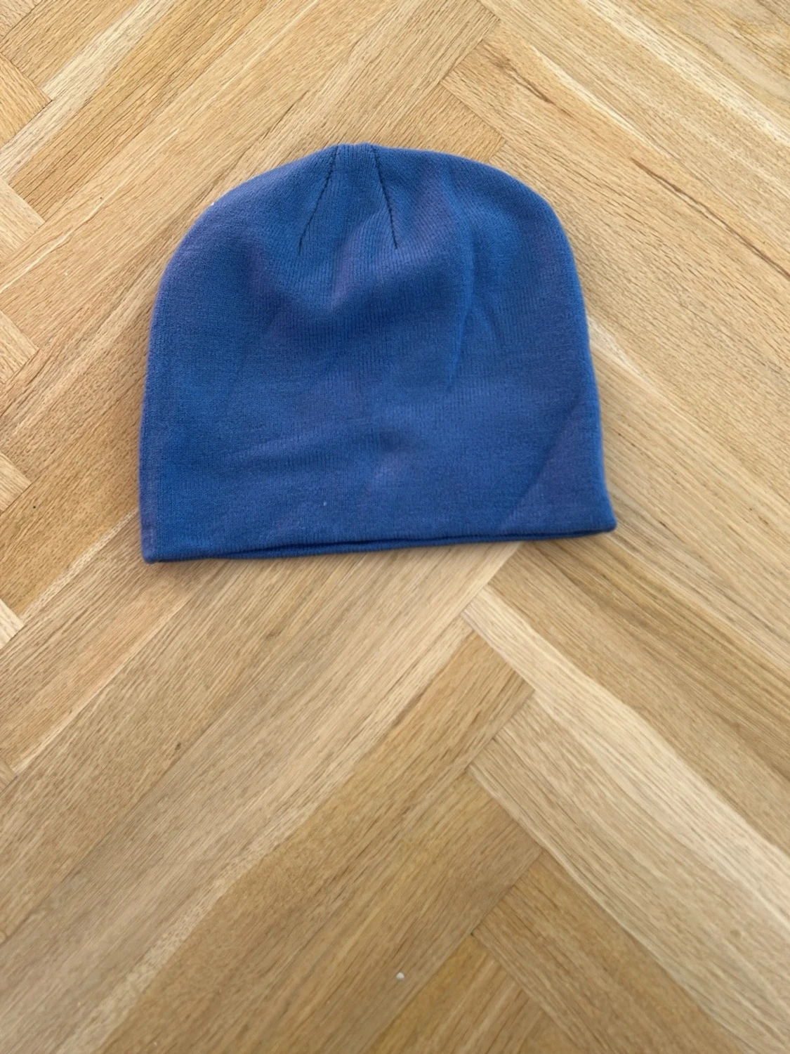 Blå mössa från Arc'teryx - 1