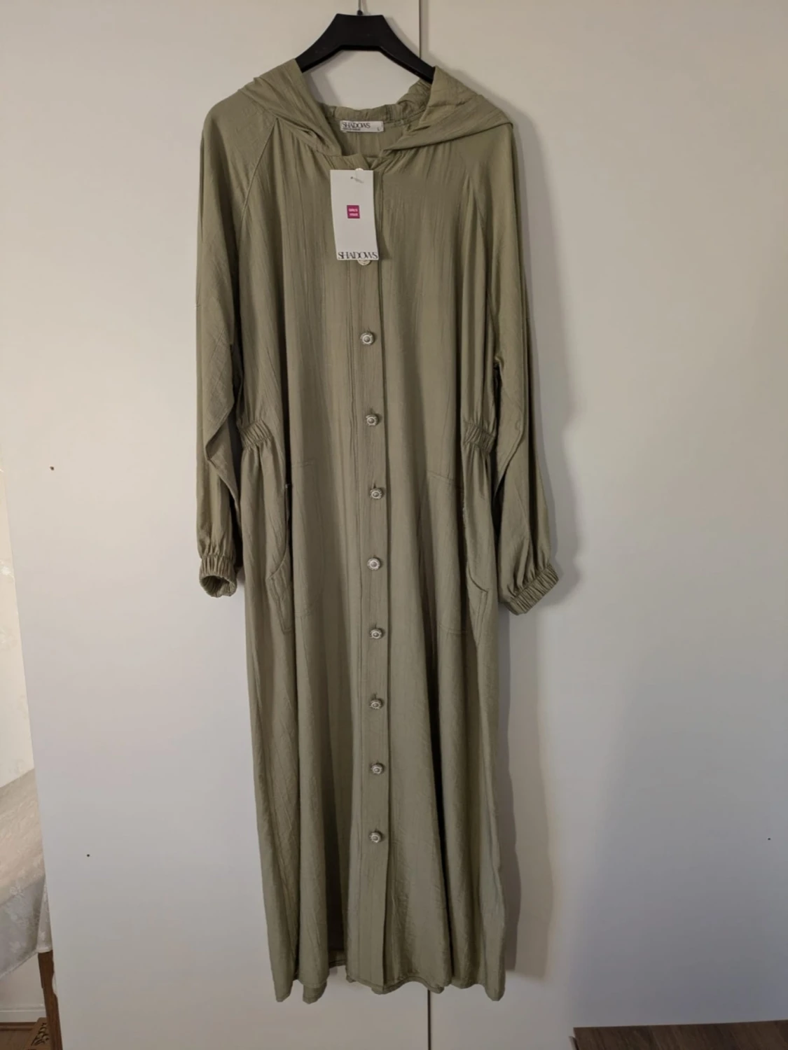 Lång grön klänning från Shadows