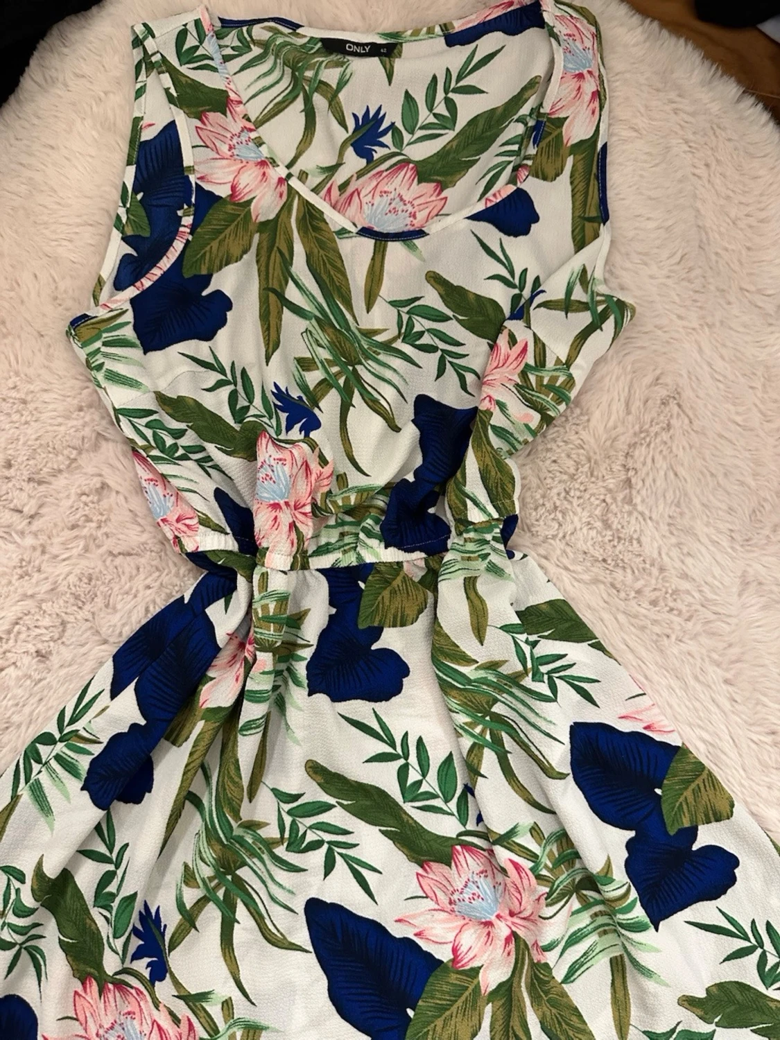 Blommig sommarklänning från ONLY - 1