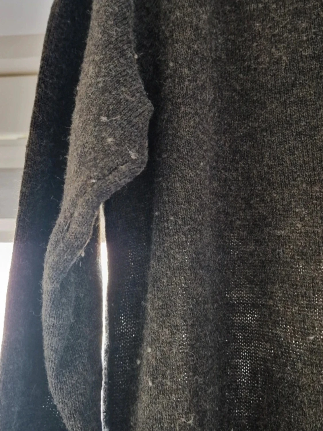 Mörkgrön finstickad långärmad tröja - 1