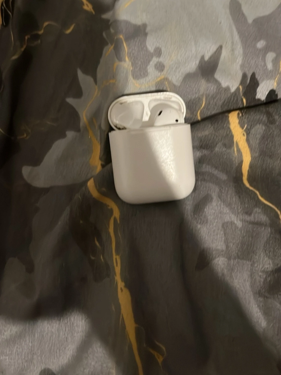 AirPods 2