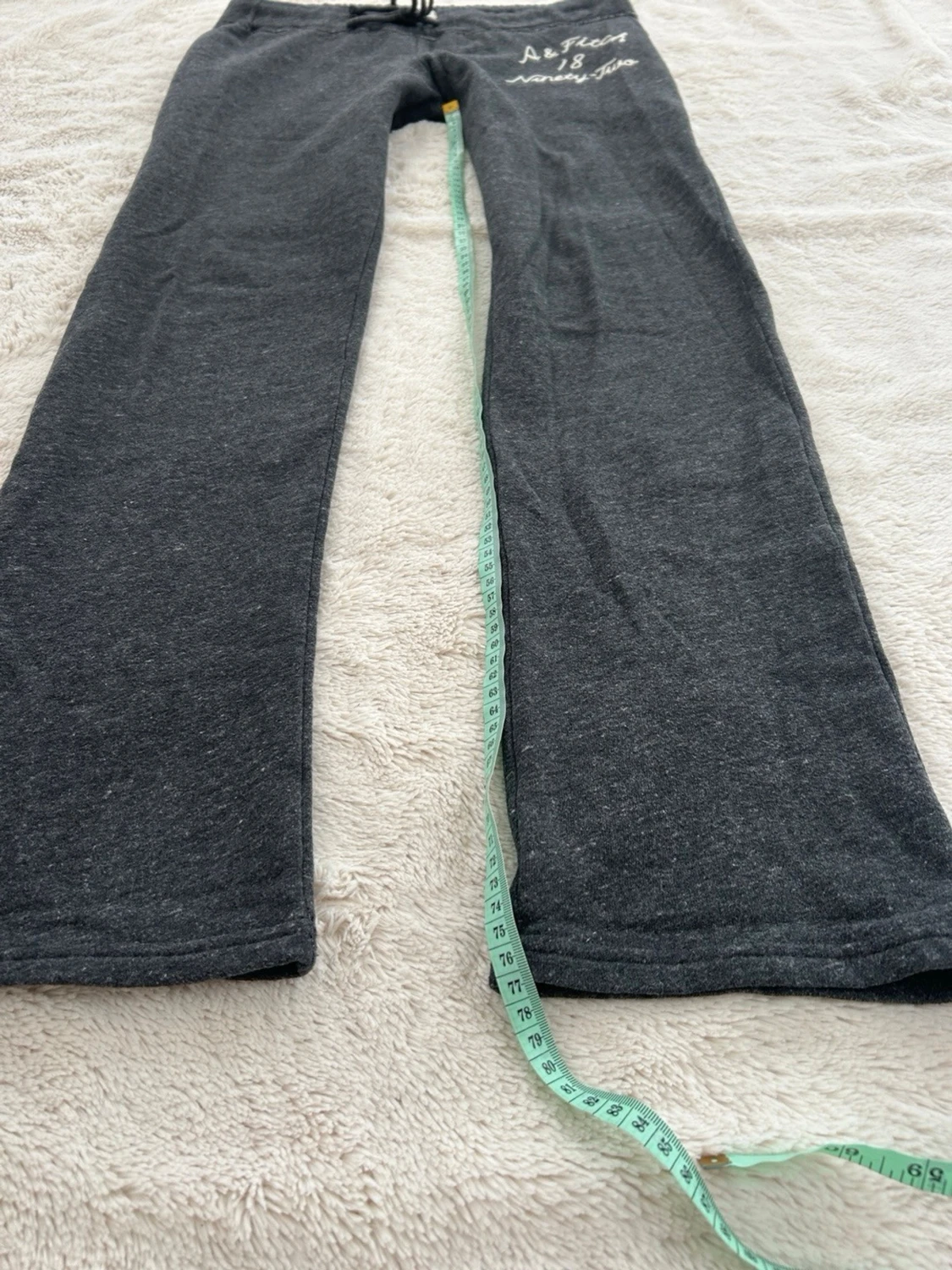 Abercrombie & fitch lågmidjade byxor  - 4